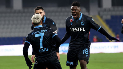 İstanbul'da fırtına esti