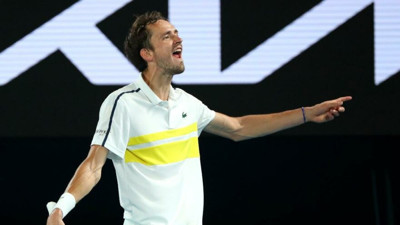 Avustralya Açık’ta finalin adı: Djokovic-Medveded