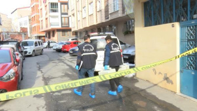 Baba iki okulunu da silahla vurdu