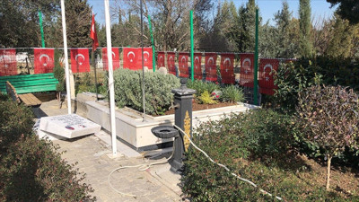 Adana'da şehit mezarları tahrip edildi