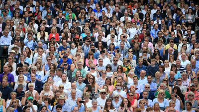İngiltere'de stadyumlara geri dönüş tarihi açıklandı
