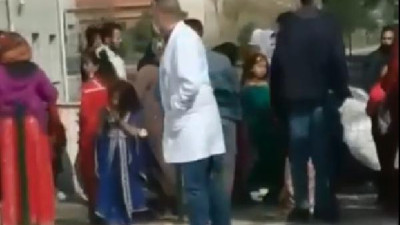 150 Suriyeli Ankara’da bir salona toplandı. Etraftakiler neye uğradığını şaşırdı “Geceden iyice tertiplenmişler”