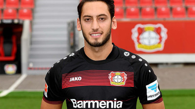 Hakan Çalhanoğlu kimdir