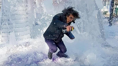 Prof. Dr. Kavukcu ölümden kıl payı kurtuldu. Çatırdama sesleriyle çökmesi bir oldu