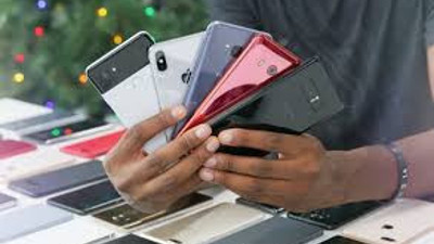 Zirvenin yıldızı en iyi ekranlı akıllı telefon belli oldu