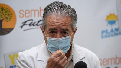 Bir eksik demokrasi ülkesi olan Ekvador'da da aşı torpili yapan sağlık bakanı istifa etti