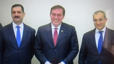 Demirören bir ülkede daha Milli Piyango işletecek