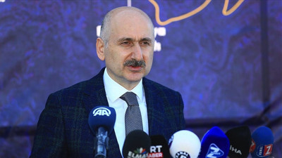 Bakan müjdeyi verdi. İstanbul'a 2 metro hattı daha