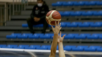 Kadın basketbolunda derbi heyecanı