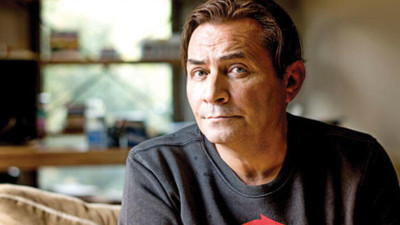 Armağan Çağlayan 15 gün sonra başımıza geleceği açıkladı. Kırmızı detayına dikkat çekti