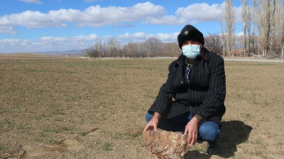 12 haneli köyde gökten para yağdı. Tam 180 bin dolara sattı