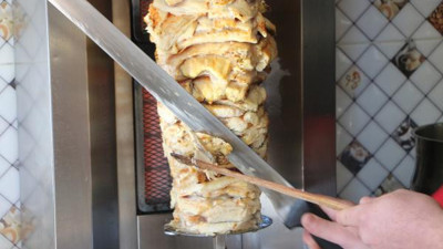 Tokat'ta öyle bir şeyin dönerini yaptı ki yedikçe yediriyor