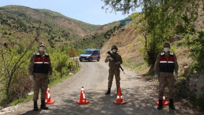 Bir köy daha korona kıskacında