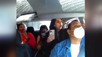 3 kadın Uber sürücüsüne saldırdı