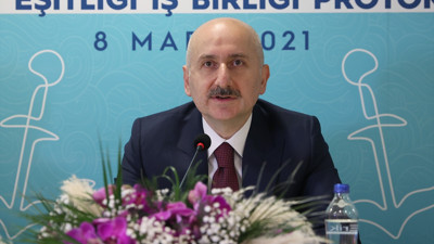 Bakan Karaismailoğlu’na “Geçiş ücretleri neden pahalı” diye soruldu. Dünya standartlarına göre çok uygun