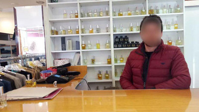 Kıyafet deneyen kadın hayatının şokunu yaşadı