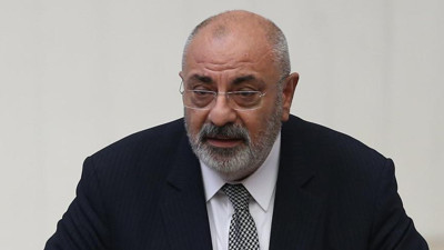 Tuğrul Türkeş gazetecilere saldırıları böyle değerlendirdi: Mantık bir yeri gösteriyor