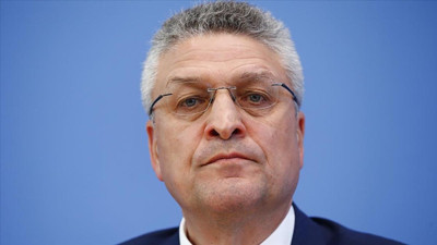 Robert Koch Enstitüsü Başkanı’ndan üçüncü dalga açıklaması