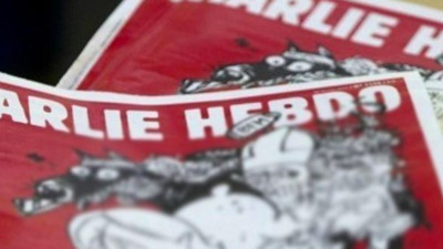 Charlie Hebdo bu defa İngiltere'yi ayağa kaldırdı