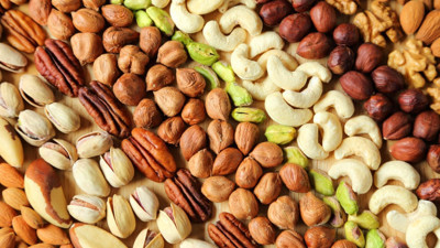 Fındık fıstık siparişi verdi. Paketi açınca şoke oldu. Ünlü kuruyemişçiye dev ceza