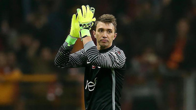 Galatasaray’da Muslera gelişmesi