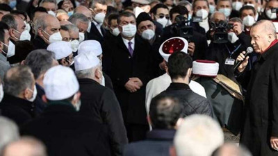 Sağlık Bakanı Fahrettin Koca gece yarısı vaka sayıları haritasını paylaştı. Binlerce vatandaş tepki gösterdi