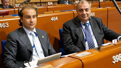 Alparslan Türkeş’in oğlundan Bahçeli’ye ittifakı boz çağrısı. Gör bakalım okutuyorlar mı okutmuyorlar mı