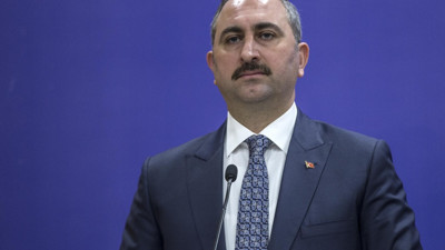 Bakan Gül'den avukat Ersin Arslan için başsağlığı