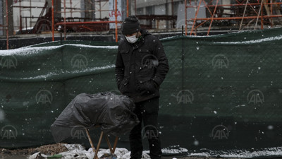 Başkentliler şaşkına döndü. 3.cemre düştü Ankara’da kar yağdı