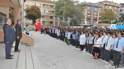 Skandal İstiklal Marşı talimatı. Topluma kabul ettirme uygulaması mı
