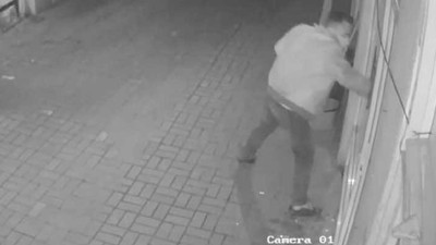 Cep telefonu hırsızlığı kamerada