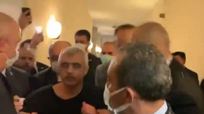 HDP'li Ömer Faruk Gergerlioğlu TBMM’de gözaltına alındı