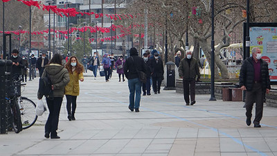 Prof. Alper Şener Türkiye koronada üçüncü dalganın içerisinde diyerek korkunç gerçeği açıkladı