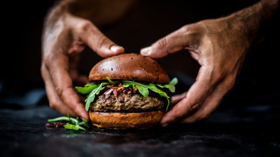 Bilimsel olarak da kanıtlandı. Kebap, Burger ve Sosis sevenlere çok kötü haber