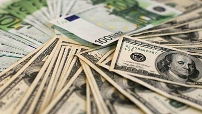 Dolar ve Euro yerinde durmuyor. İşte kurdaki son durum