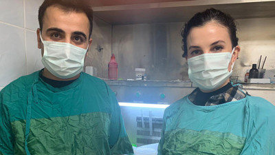 Ağrı şikayetiyle hastaneye gitti. Karnından çıkana doktorlar bile inanamadı