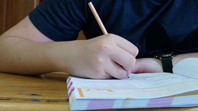 Yüz yüze sınavlara erteleme