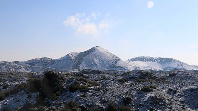 Yanık ülke beyaza büründü