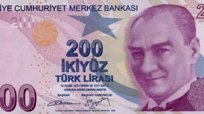 Tedavüle girdiğinde değeri 131 dolardı şu anki değeri ise 24.25 dolar. 200 TL'lik banknot 2009 yılında piyasaya sürüldü