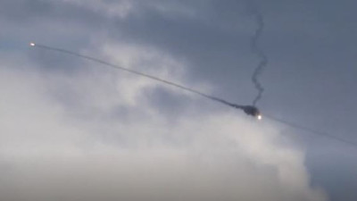 Kameralar kayıttaydı S-400'ler ateşlendi! Hedefi böyle imha etti