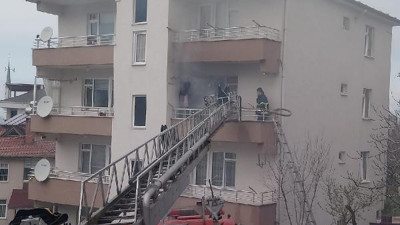 Düzce'de elektrikli battaniye yangın çıkardı