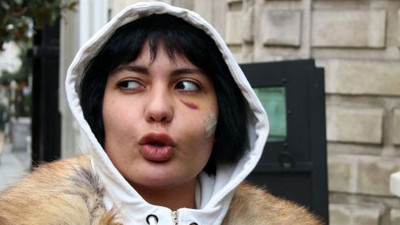 Bahar Candan saldırıyla ilgili konuştu. Seveni sevmeyeni tepki göstermişti