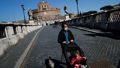 İtalya tedbirleri Nisan sonuna kadar uzattı