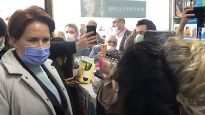 Vatandaş Akşener’e Konya'da böyle dert yandı. Yıllarca AKP’ye oy vermediğim için iş bulamadım şimdi de MHP’li olmadığım için iş bulamıyorum