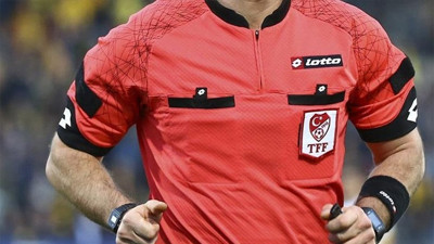 Üç hakem koronaya yakalandı