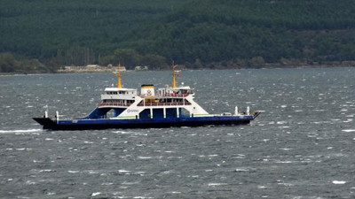 Feribot seferlerine fırtına engeli (04 Nisan 2021)
