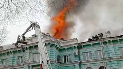 Açık kalp ameliyatında yangına yakalandılar. Cerrah o anlarda neler yaşadıklarını anlattı