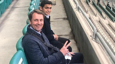 Ünlü menajer Bursaspor'lu futbolcuyu takip etti