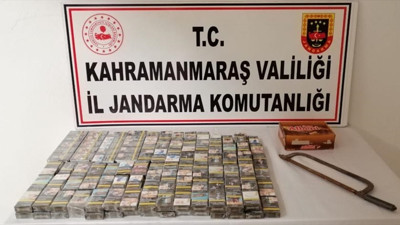 Çaldıkları sigaraları cami bahçesine gömdüler