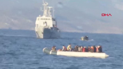 Yunanistan’ın sığınmacılara insanlık dışı muamelesini Alman kanalı görüntüledi. Utan Avrupa utan. Bir de Yunanistan'a sahip çıkarsınız